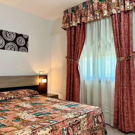 Apartment Aventura